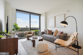 1 Dock St Unit 1803, Philadelphia, PA 19106