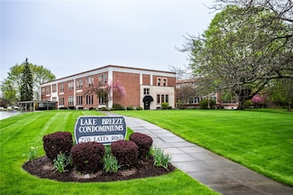 270 Latta Rd Unit UN224, Rochester, NY 14612