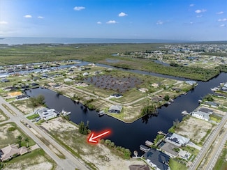 4015 Gulfstream Pkwy, Cape Coral, FL 33993