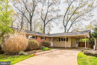 5213 Ellington Ct, Fairfax, VA 22032