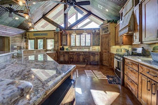 22 Mount Zion Rd, New Waverly, TX 77358