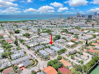 847 81st St, Miami Beach, FL 33141
