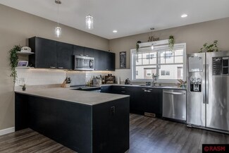 3037 3037 Bluestem Trail, Mankato, MN 56001