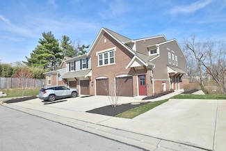 1212 Lemon Tree Ln, Fort Wright, KY 41011