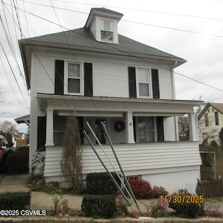 1152 Chestnut St, Sunbury, PA 17801