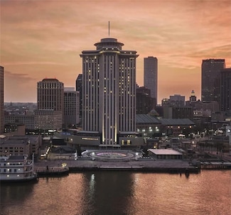 2 Canal St Unit 2008, New Orleans, LA 70130