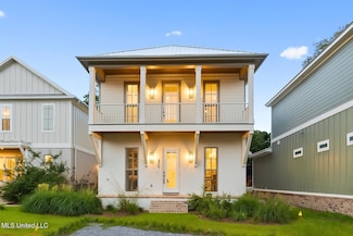 273 Porter Oak Ln, Ocean Springs, MS 39564