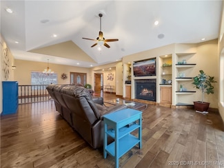 771 Lake Valley Dr, Camdenton, MO 65020
