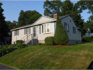 29 Healy Rd, Weymouth, MA 02188