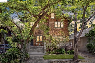 2945 Magnolia St, Berkeley, CA 94705