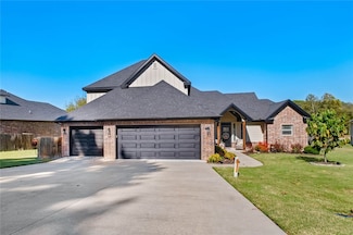 2585 Peck Rd, Pea Ridge, AR 72751