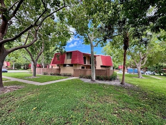 8189 Severn Dr Unit D, Boca Raton, FL 33433