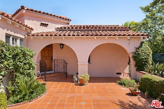 1541 Cardiff Ave, Los Angeles, CA 90035