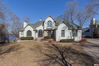 2 S Shore Ln, Rapids City, IL 61278