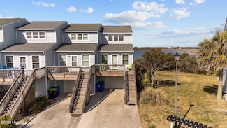 12 Bermuda Landing Place, North Topsail Beach, NC 28460