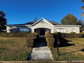 1960 Parkview Dr S, Montgomery, AL 36117