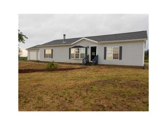 2335 210th St, Williamsburg, IA 52361