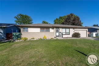 33 Campbell Dr, Billings, MT 59102