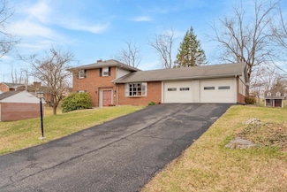 6737 Washington Ave, Fairlawn, VA 24141