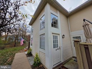 30 Brookside Ct, Horsham, PA 19044