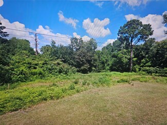 2517 S 13th St, Longview, TX 75602