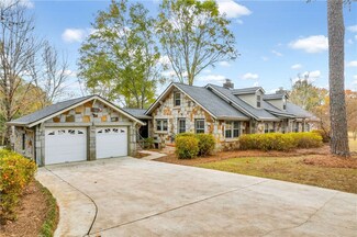 1446 Pickens Hwy, Walhalla, SC 29691