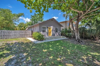 1005 SW 15 Terrace, Fort Lauderdale, FL 33312