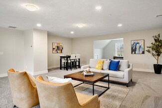 23 Brightstone Way Unit 18, Sandown, NH 03873