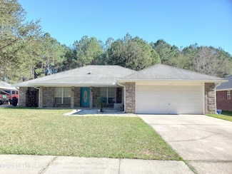 2149 Pine Tree Ln, Middleburg, FL 32068