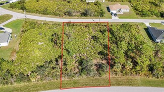 12421 Buffing Rd, Englewood East, FL 33981