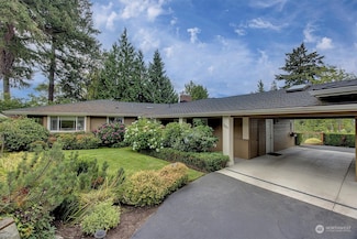 8407 SE 47th St, Mercer Island, WA 98040