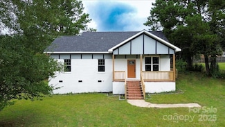 609 Maple St, Chester, SC 29706
