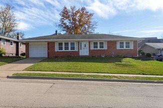2194 Key Way Dr, Dubuque, IA 52002