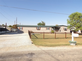 814 Preston Rd, Red Oak, TX 75154