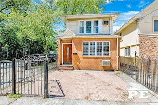 2758 E 26th St, Brooklyn, NY 11235