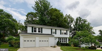 7818 Roundabout Way, Springfield, VA 22153