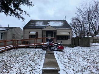 4121 Avondale Dr, Fort Wayne, IN 46806