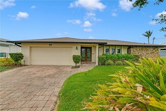2339 SE 27th St, Cape Coral, FL 33904