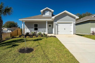 5261 Plateau Rd, Pensacola, FL 32507