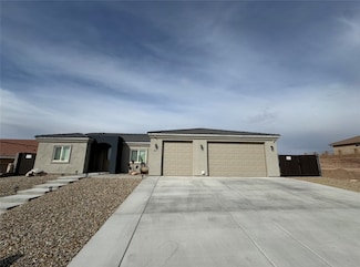 3471 Sunglow Dr, Bullhead City, AZ 86429