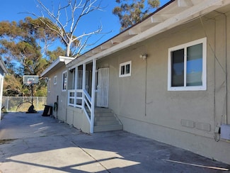 3222 42nd St, San Diego, CA 92105