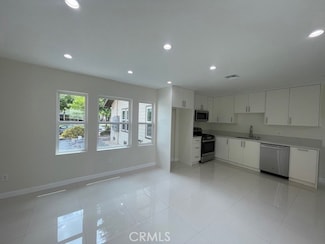 811 E Maple St, Glendale, CA 91205