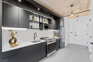 65 Mcwhorter St Unit 812, Newark, NJ 07105