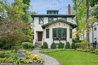 1504 Elmwood Ave, Wilmette, IL 60091