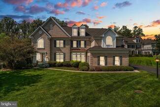 1072 Cedar Chase Ct, Herndon, VA 20170