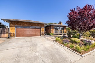 515 Lanyard Dr, Redwood City, CA 94065