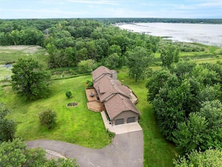 11292 Half Moon Dr, Merrifield, MN 56465