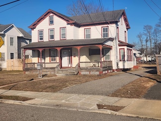 37 Jennings Ave Unit 5, Patchogue, NY 11772