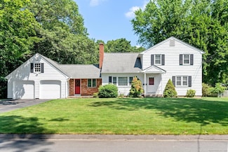 26 Roberts St, Windsor Locks, CT 06096