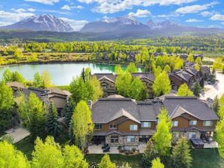 180 Robin Dr Unit 180, Silverthorne, CO 80498